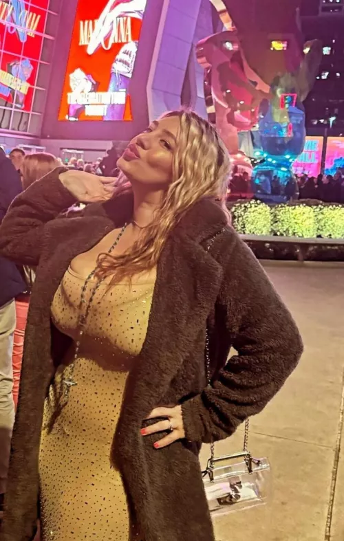 Showing off her curves 