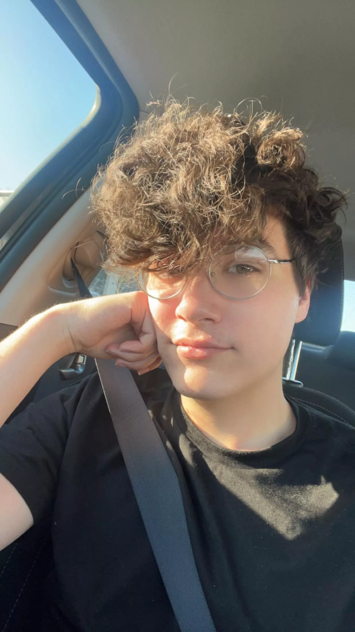 the sun made me look pretty