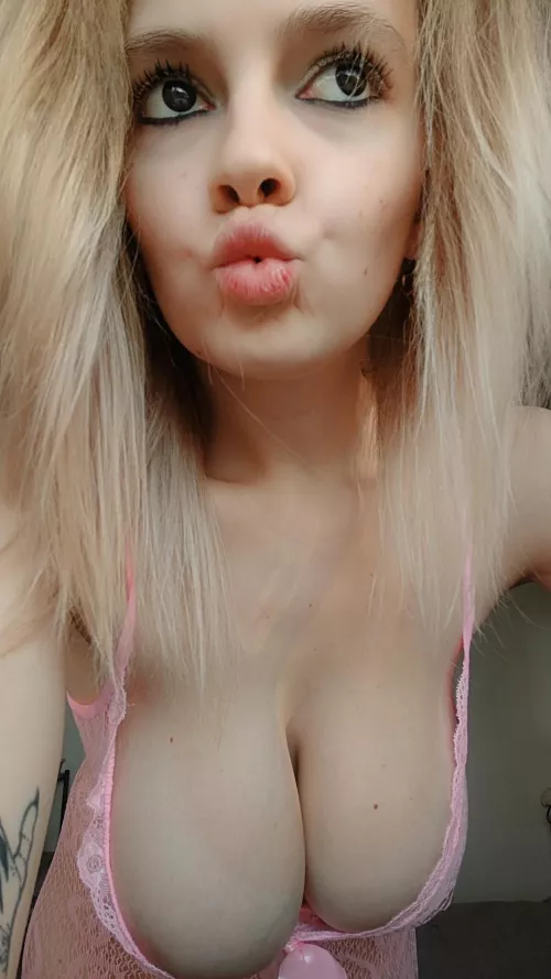 Their hanging perfetfy 