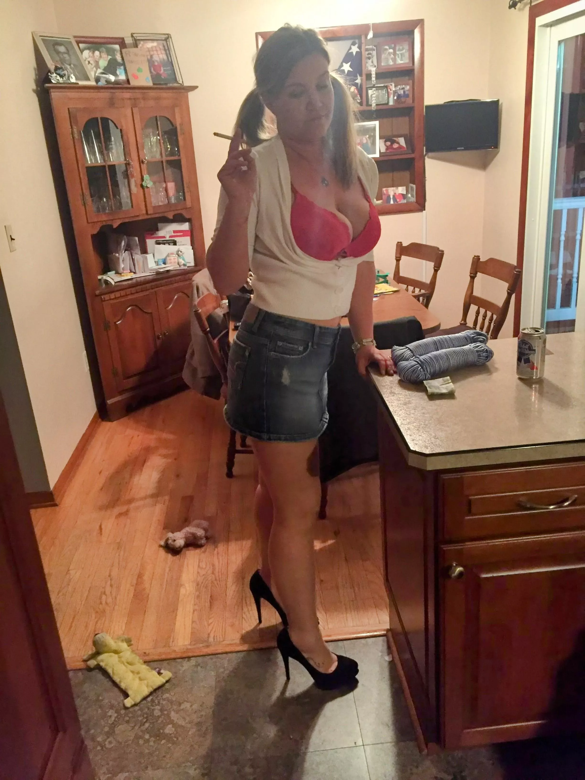 What could the ropes be for?