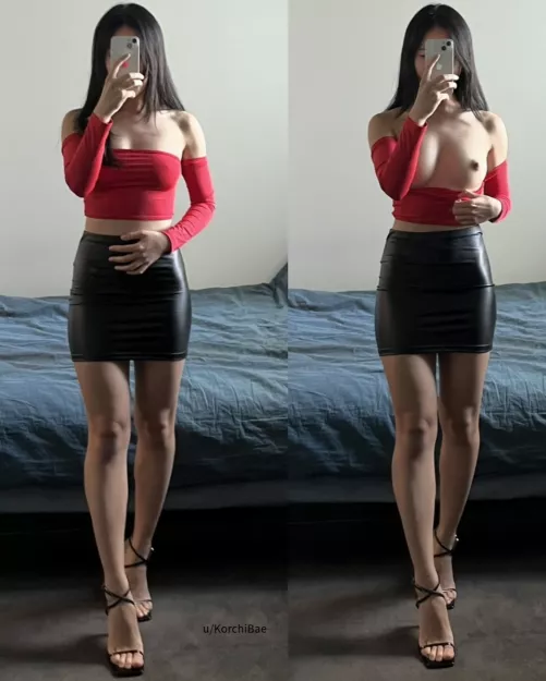 Does my outfit today turn you on? 🖤