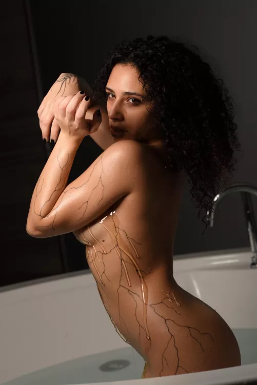 If You guess my age right I'll send you something 😈