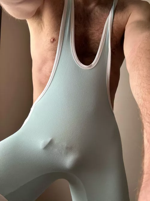 Love this singlet 