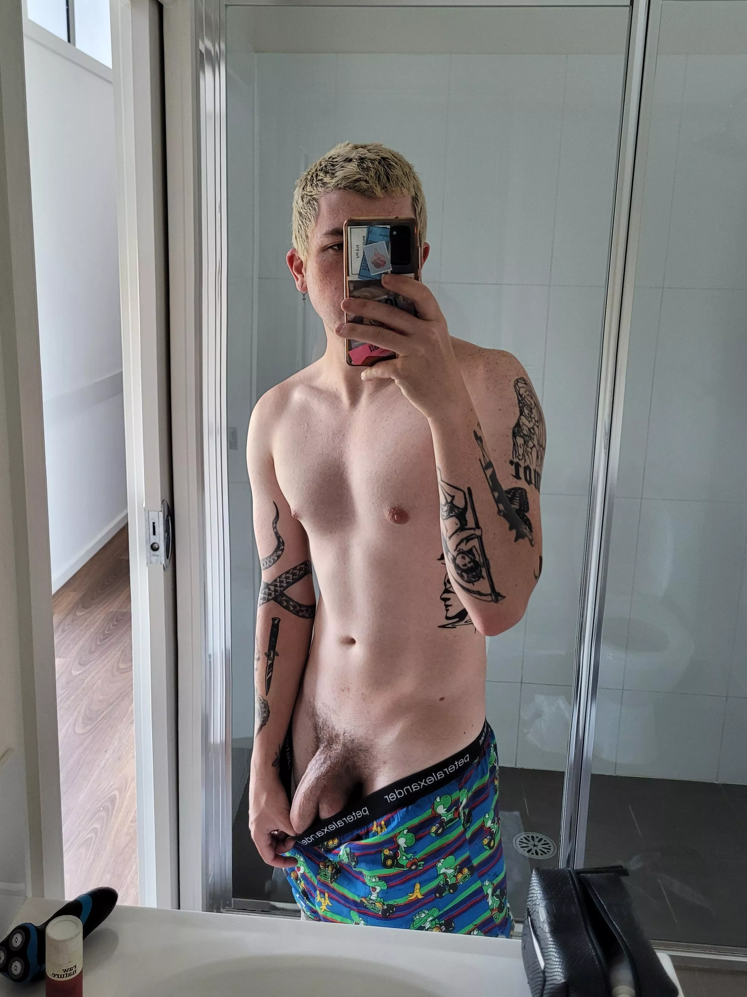 shower time, anyone joining? 😈