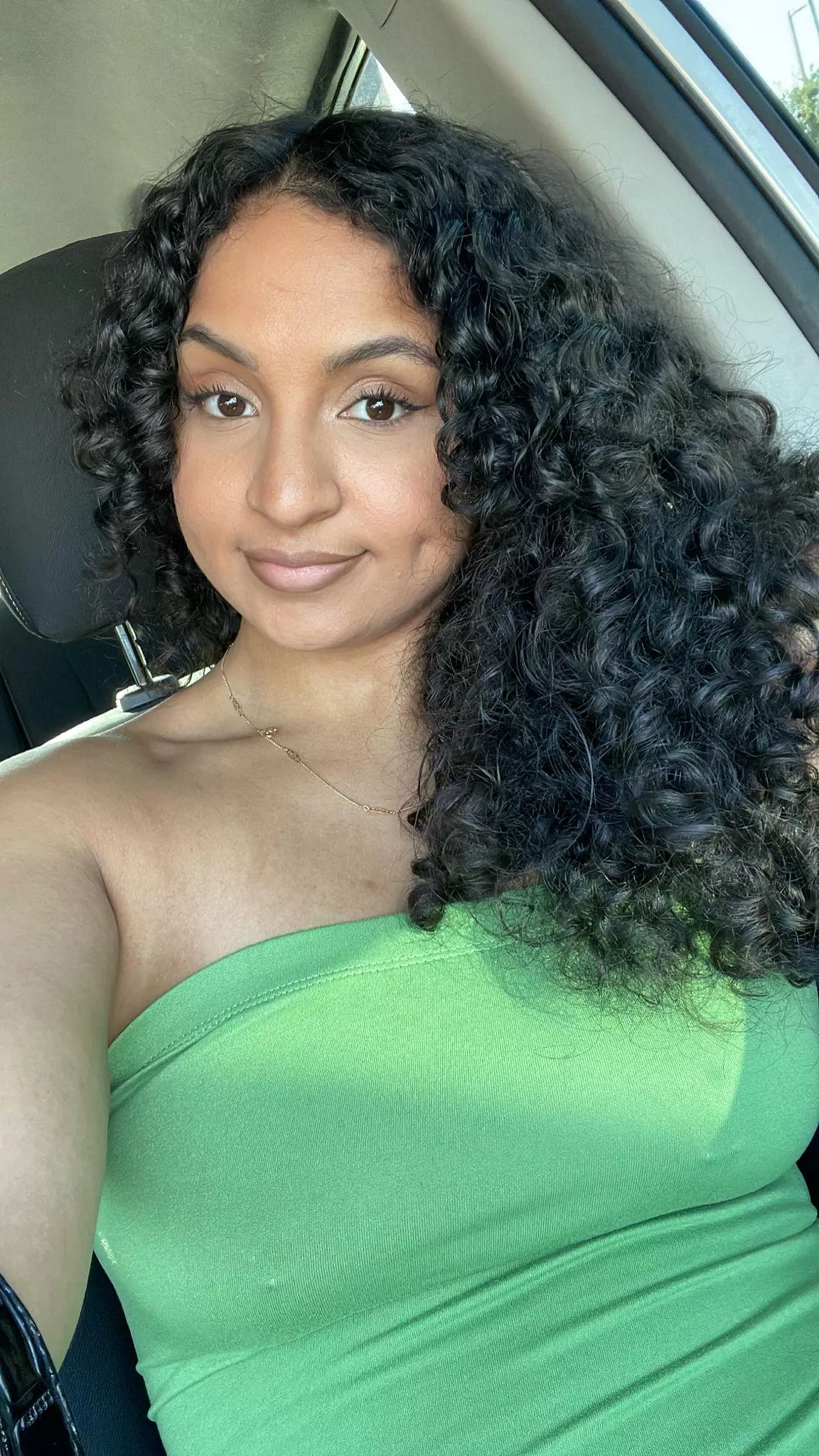 Trinidadian(Indian)/Haitian/Dominican/Yemeni