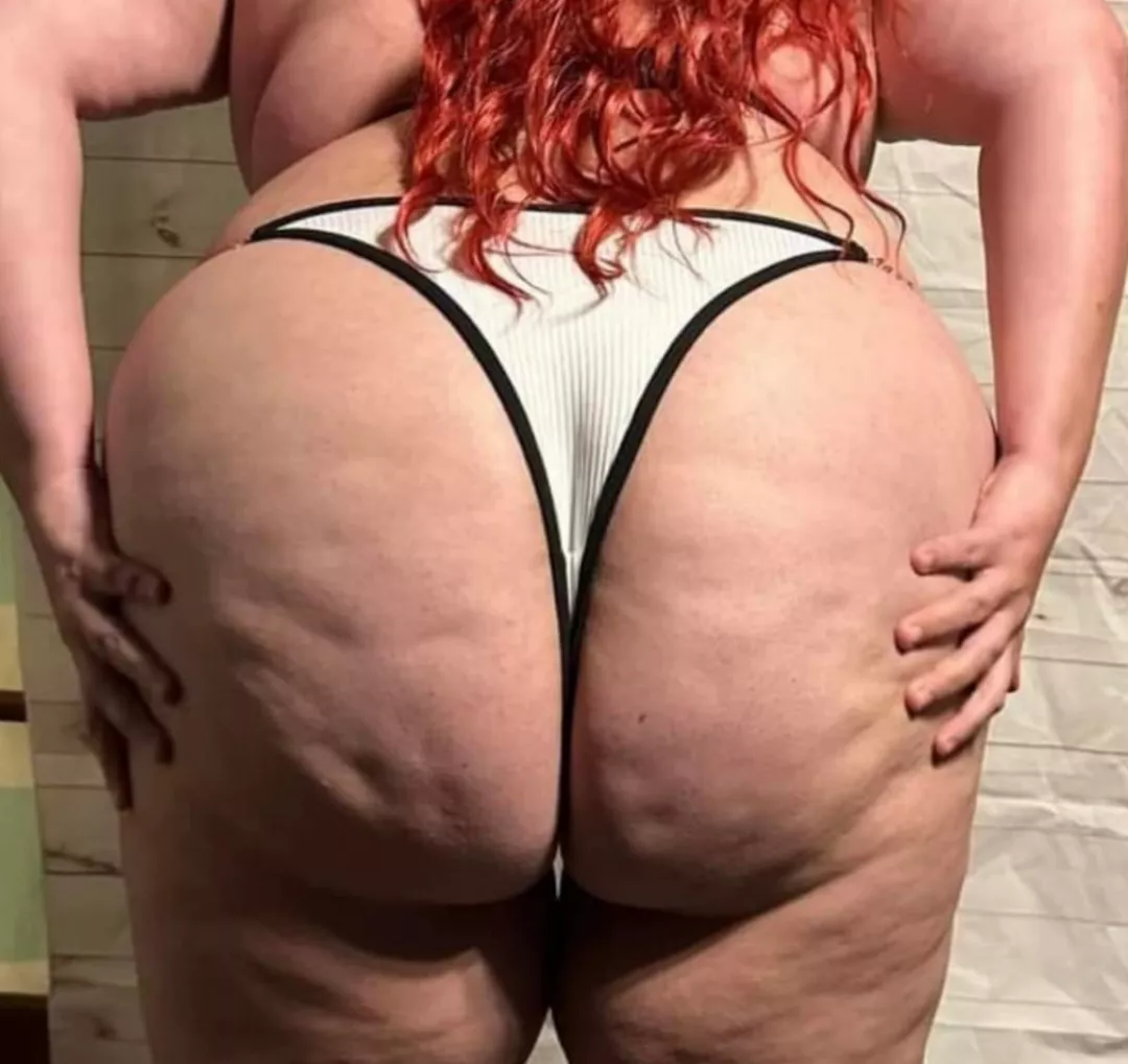 All the cutest cheeks have dimples