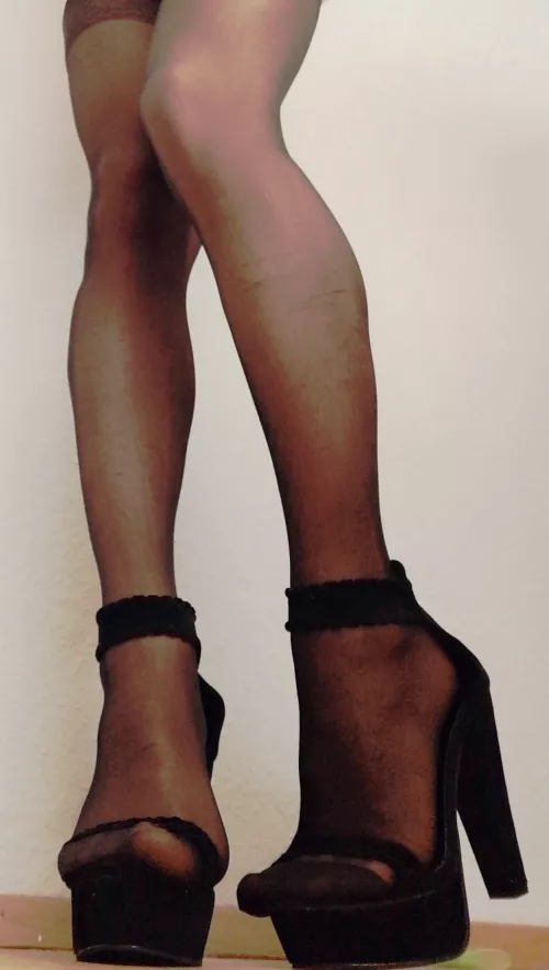 My friend let me try these one and I feel so hot :)