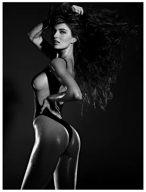 Paulina Porizkova (1988)