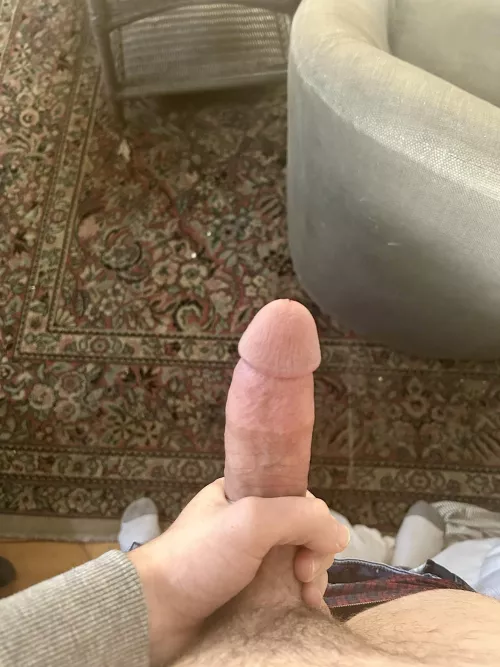 (18) Get on your knees 😈