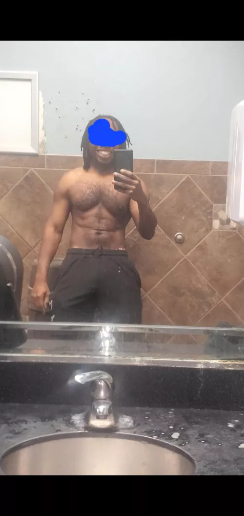 37M Fit BBC chicago seeking hotwife or stag vixen couple