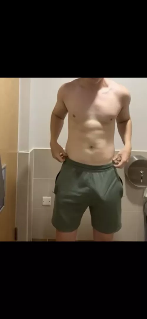 Hard to hide at the gym 