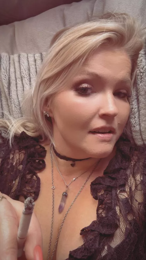 I have a problem with chain smoking wanna share this with me?