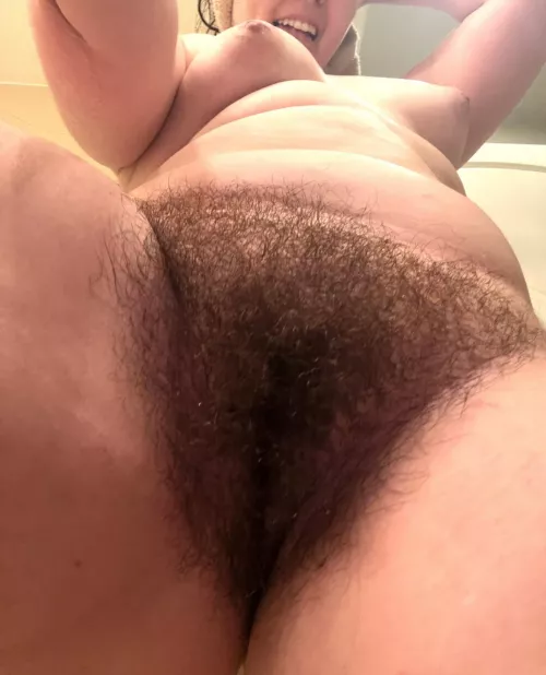 should I let this bush keep growing...?🙈