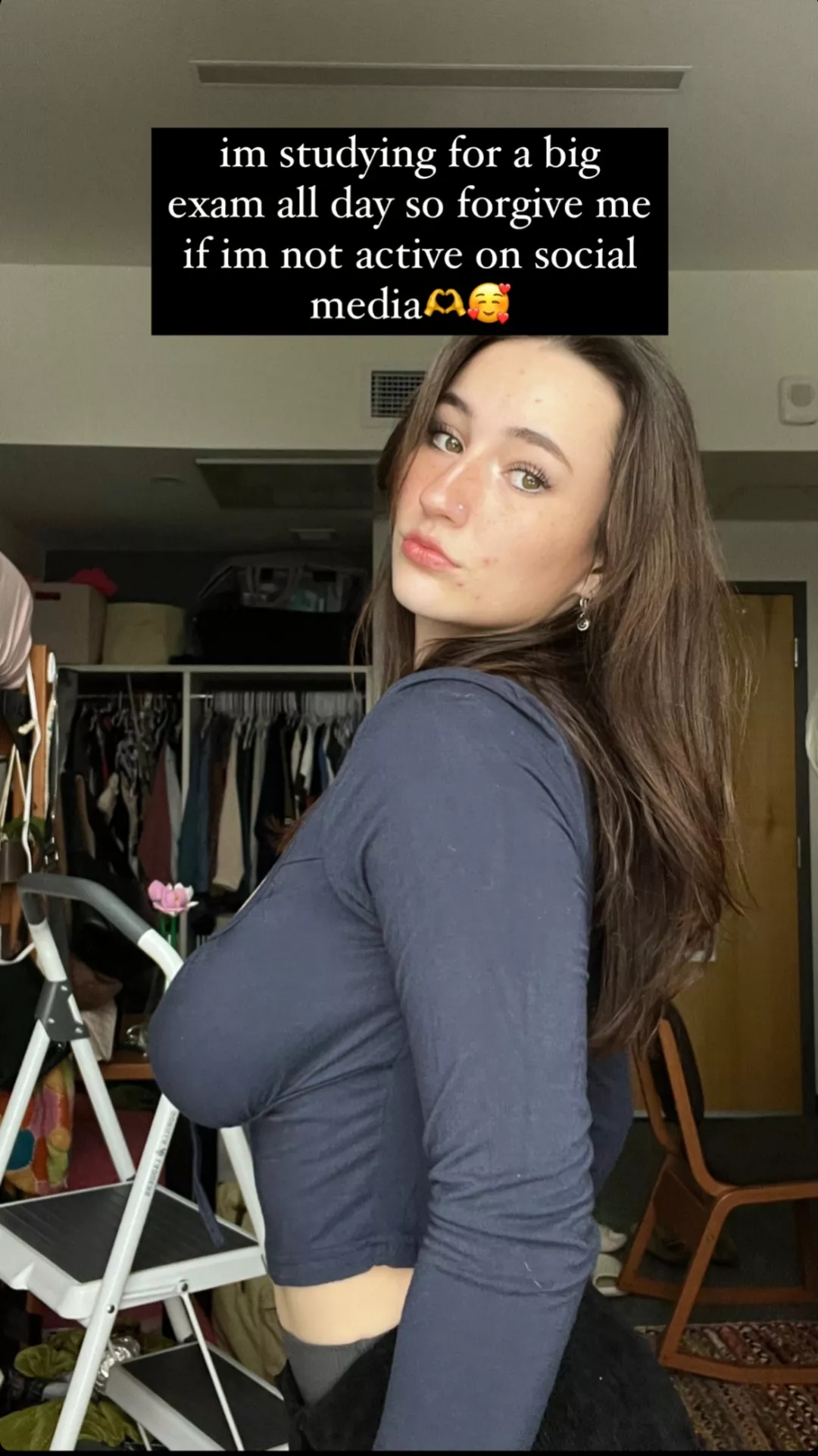 Side profile of engineering student 