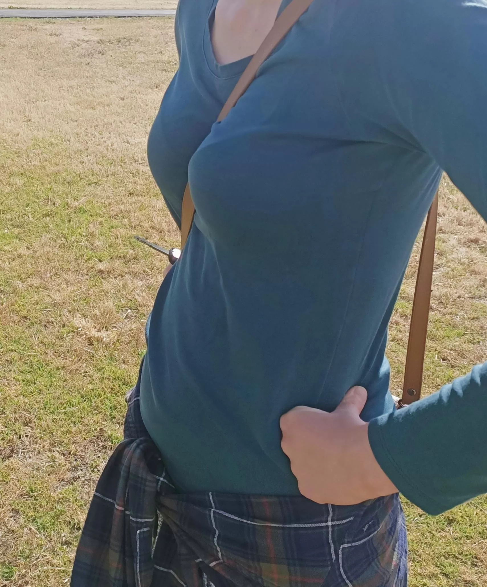 Someone suggested I post this image of me here, let me know what you think 😊