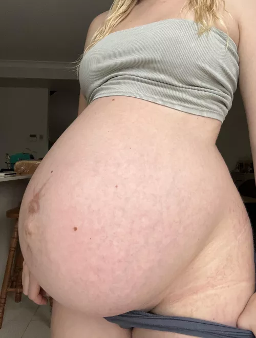 We have an overdue belly 🤰