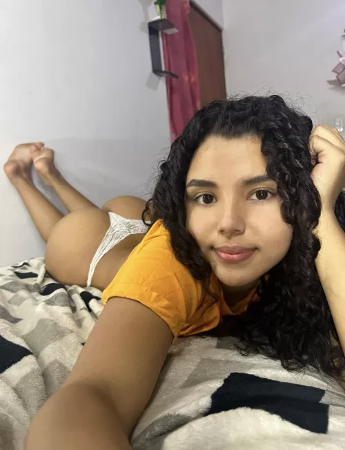 Would you pick my latina booty or my soft soles? 18F