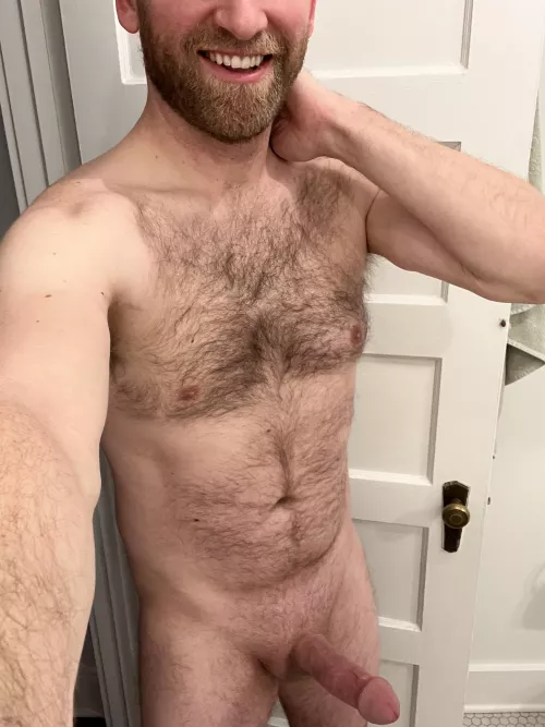 Come start your Saturday with this naked Dad [39]