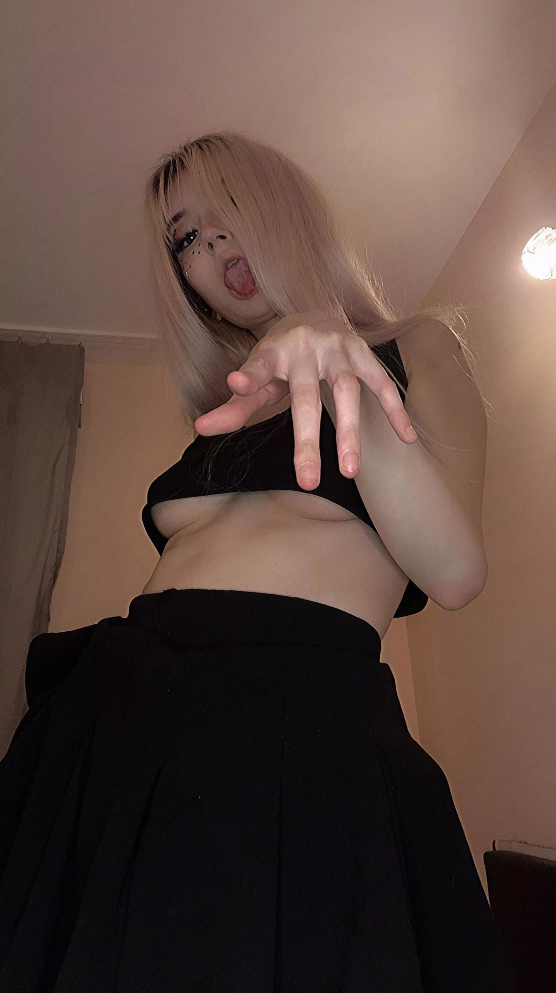 Don't be shy, give my juicy butt a good spanking like it deserves