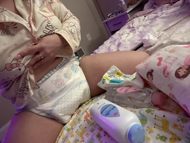 Don’t you love a fresh clean baby? 🧸🎀🫧