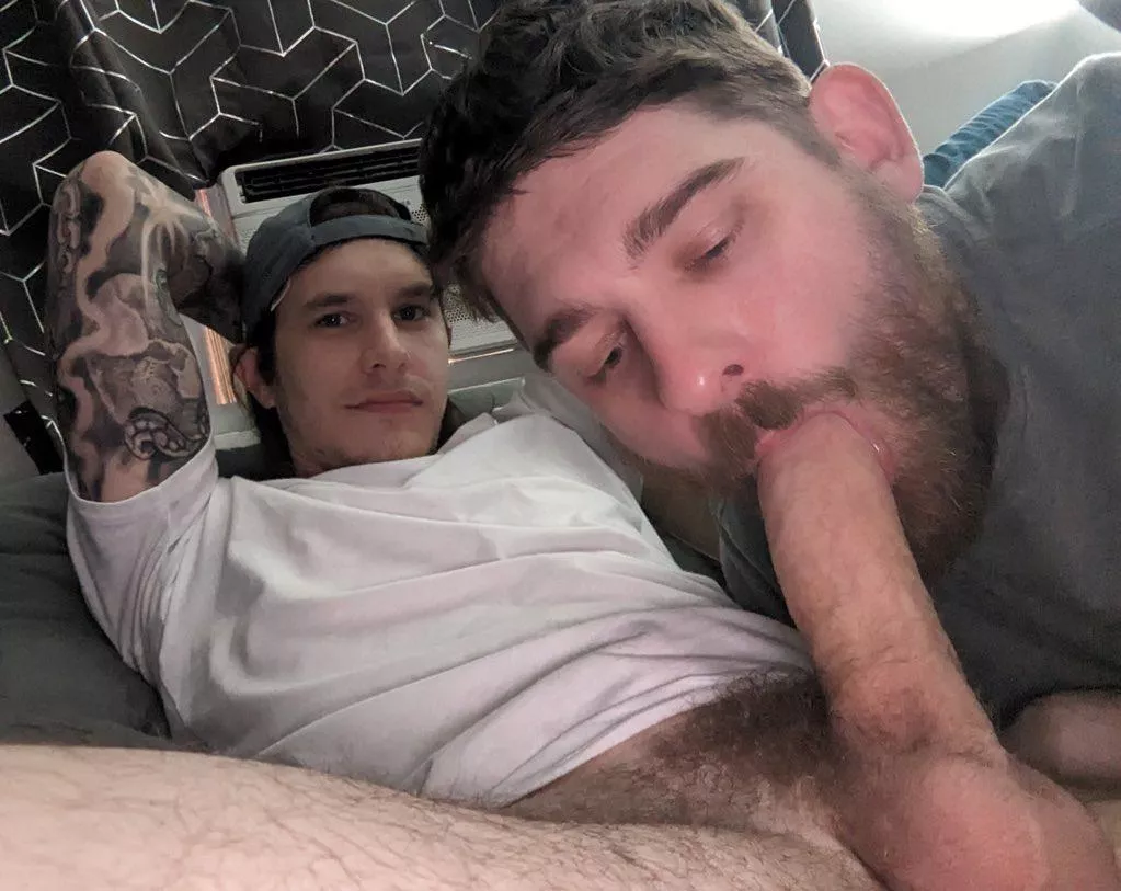 Draining the brotein outta the twink nextdoor 