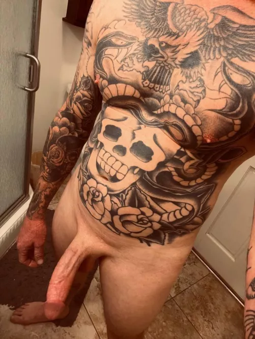 Ever wanted to fuck your neighborhood dilf?