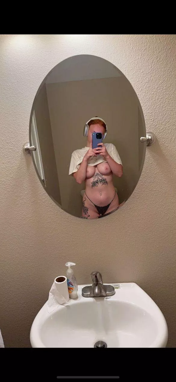 Give me a strawberry creampie?