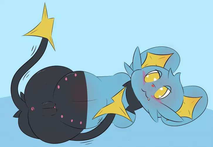 Here’s preggy Riley since I love this little guy [M] (Rory_Arctic_Fox)