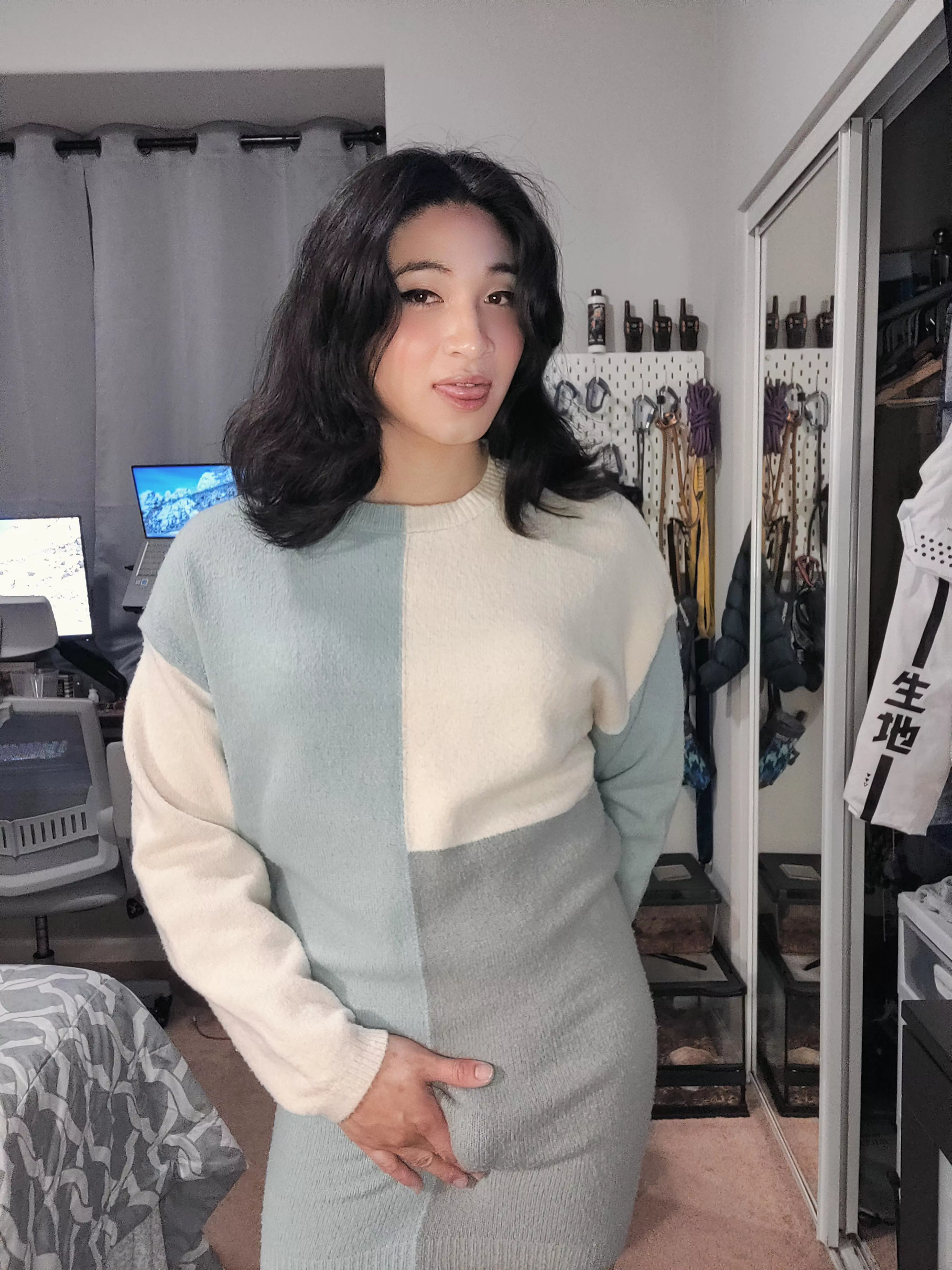 It's been too cold to show off can you warm me up?