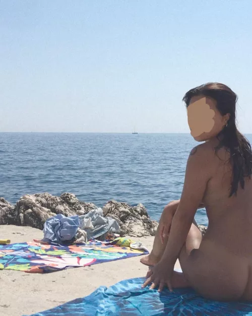 My friend isn’t afraid of the camera