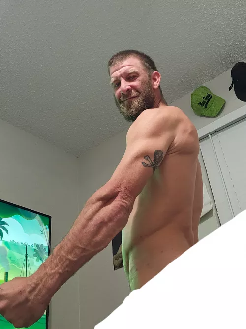 Someone told me to post here do I fit in ? 