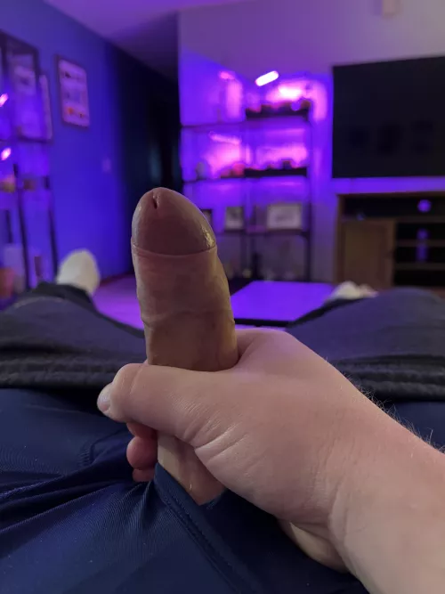 Time to relax and get the weekend started [29]