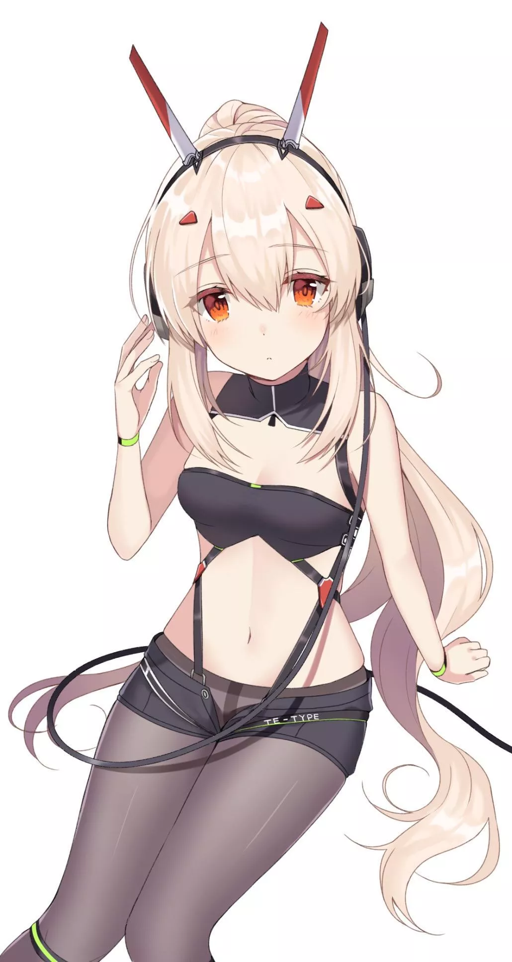 Listening to some tunes [Azure Lane]