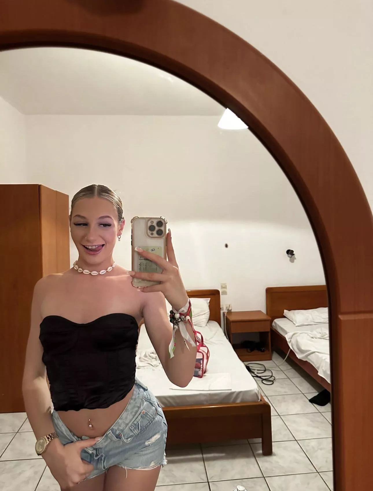 This necklace is deffo classy