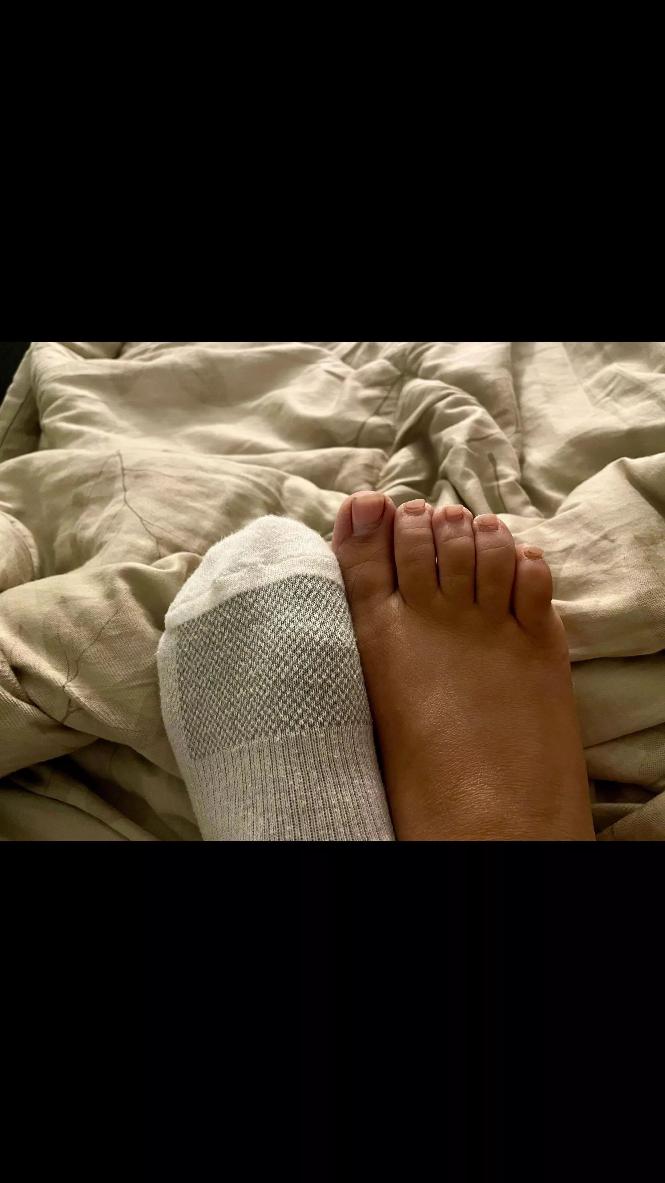 Who wants these ankle length socks? ❤️ 