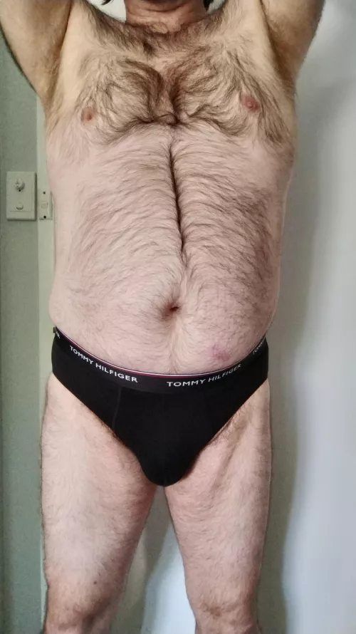 42 Tommy Hilfiger briefs