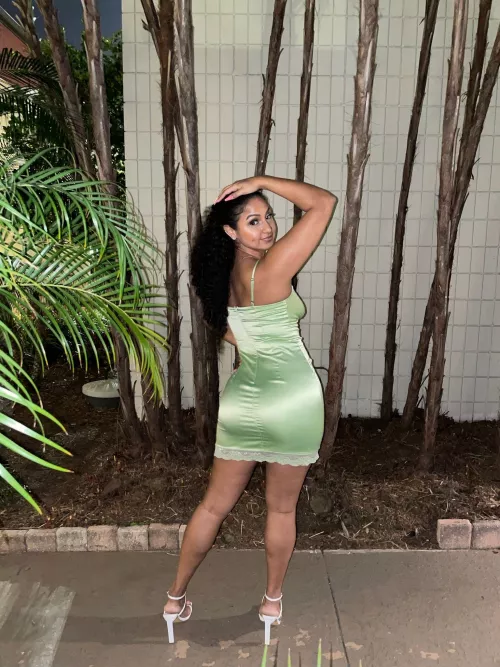 do you how love this dress hugs my curves?