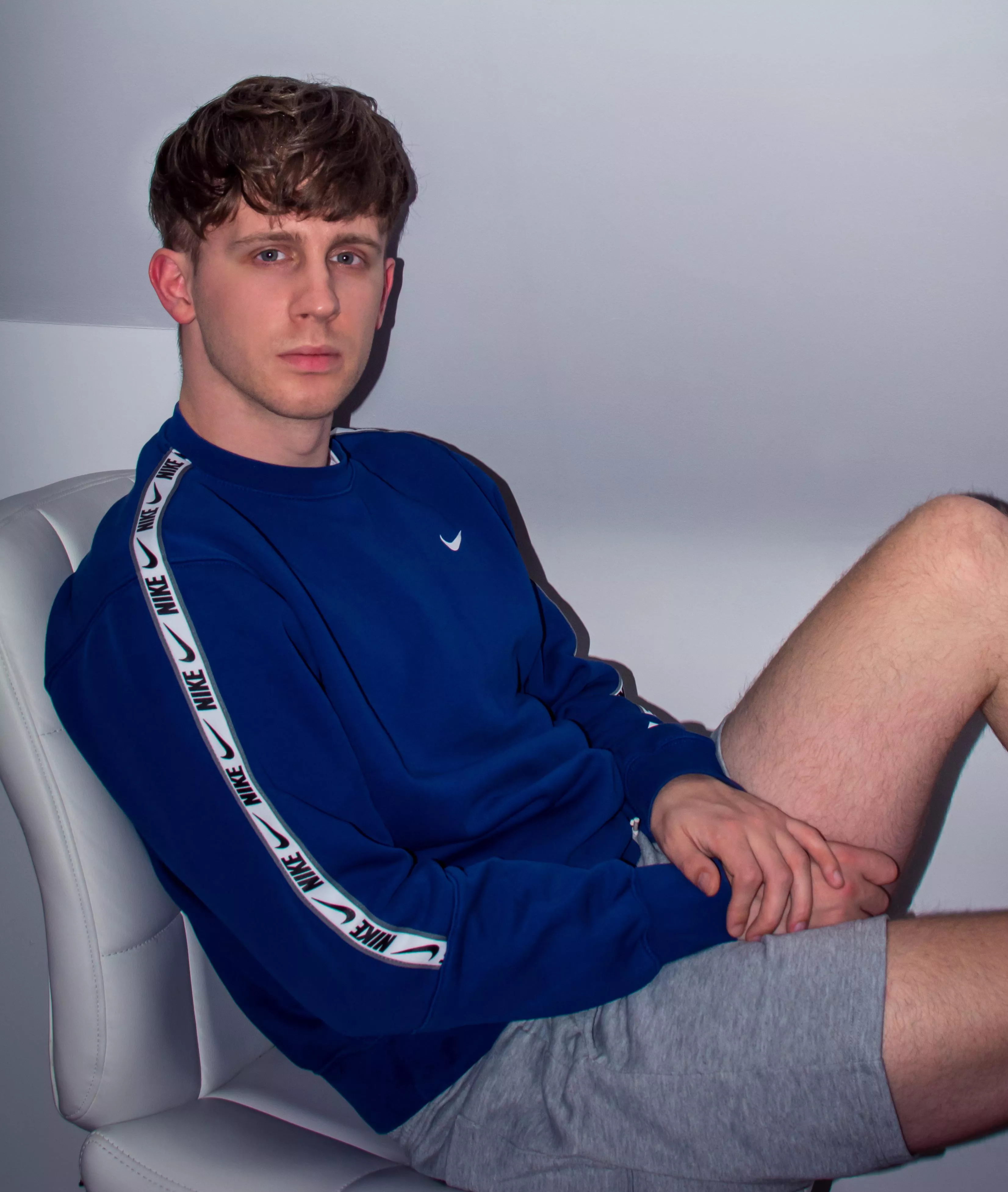 Hey, looking for new friends