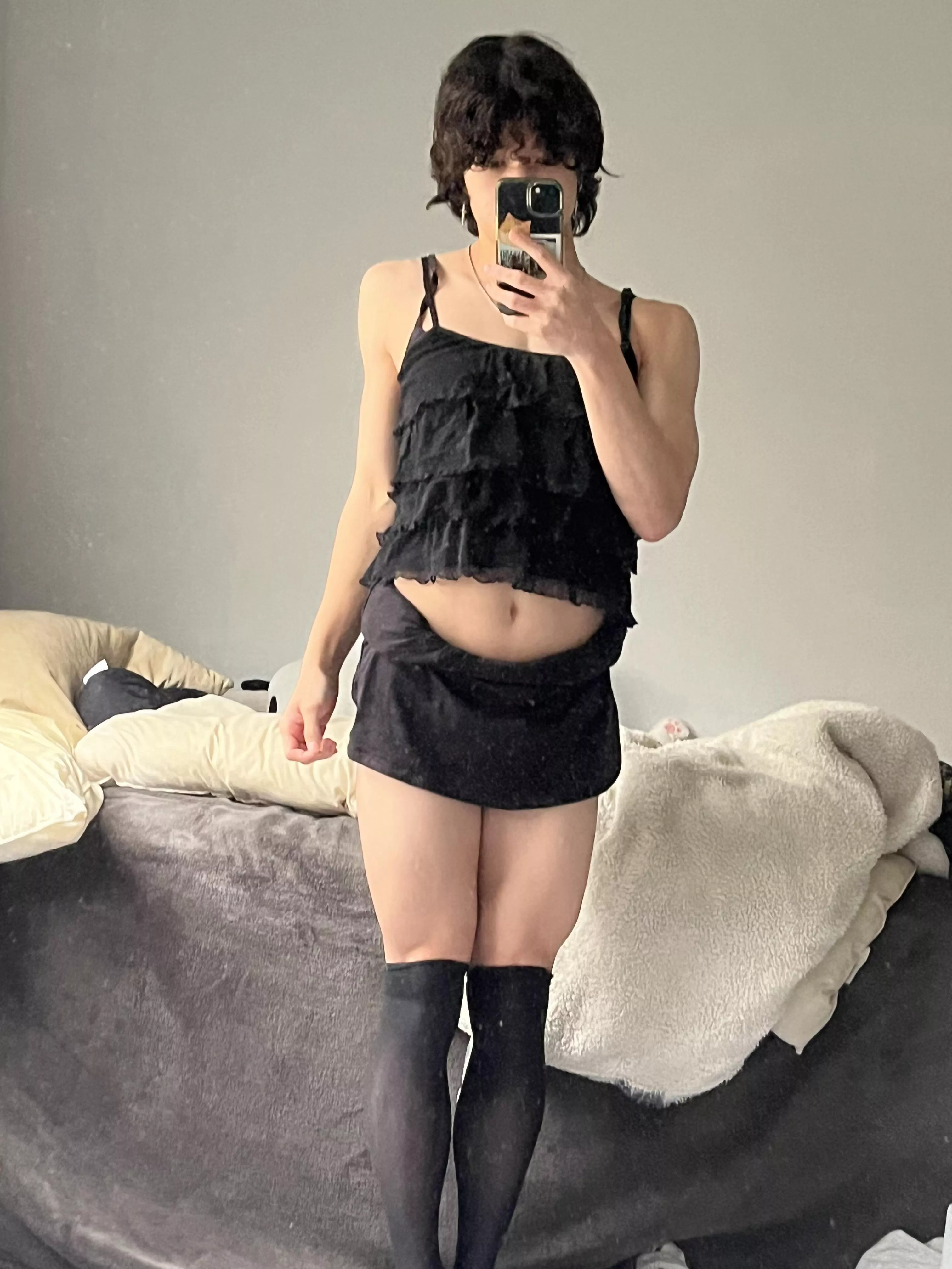 i hate being 5’2😣😣