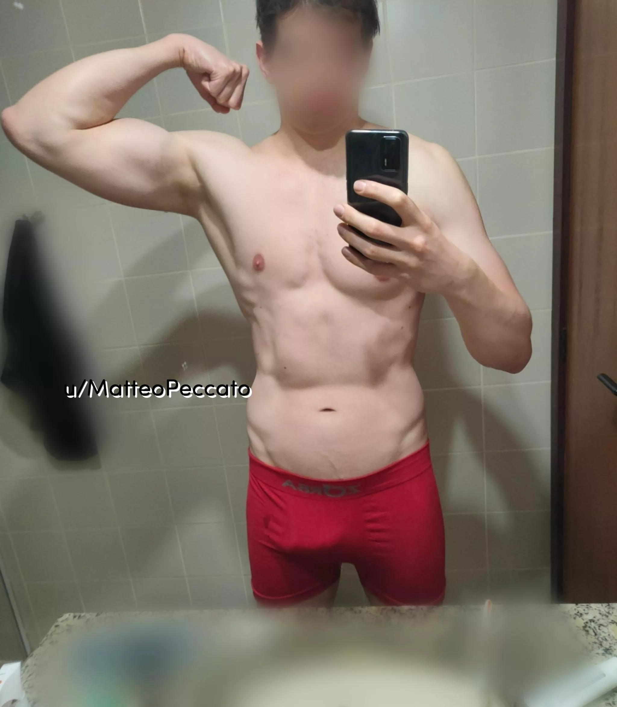 Is it true that red boxers are a turn off?