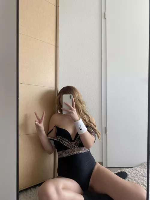 now that im 18 let me know if your dms are a safe space for my nudes