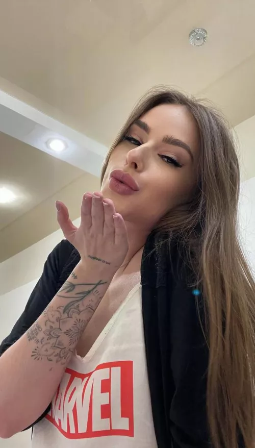 Play with my delicate, narrow pussy daddy