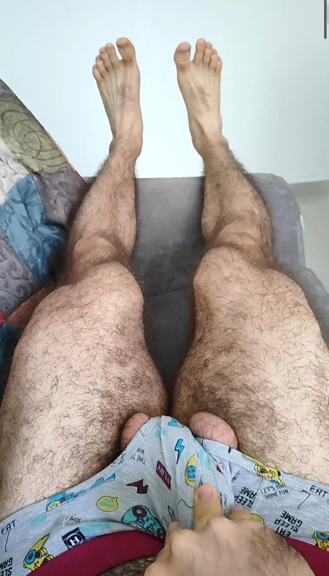 Put your head between my tights (22)