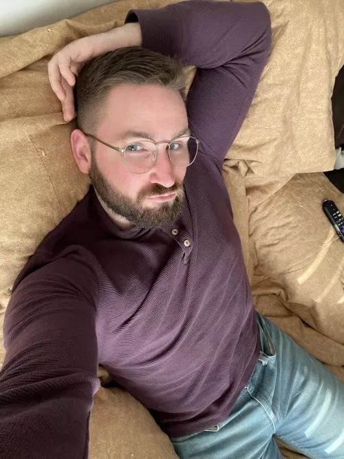 Who needs cuddles? (I do.)