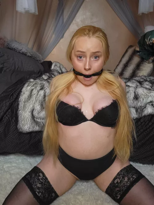 4'10 blonde gagged