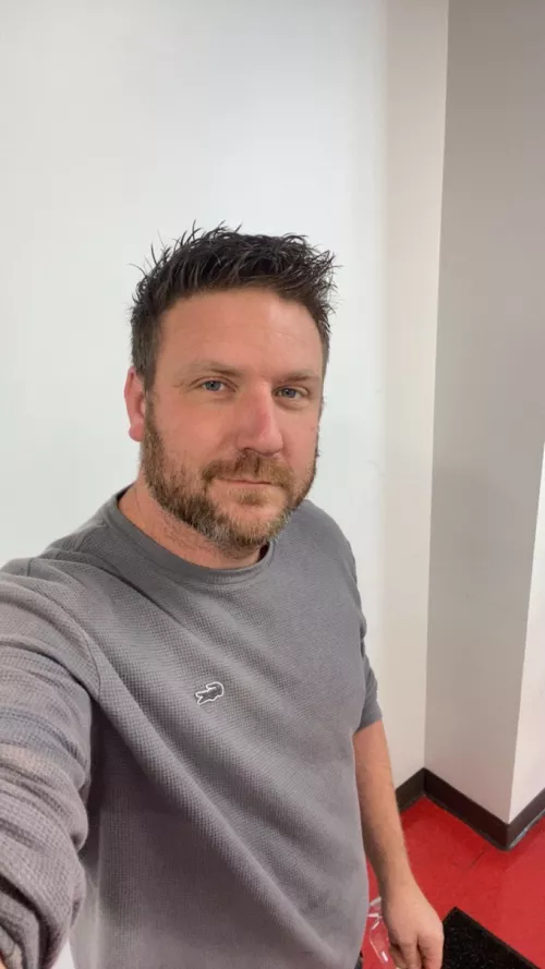 [43] Daddy says hello