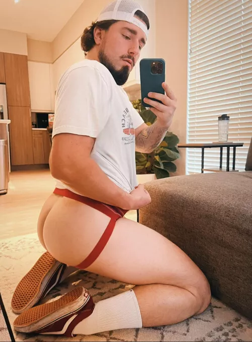 gonna come tear this pussy up or what? 🙇🏻