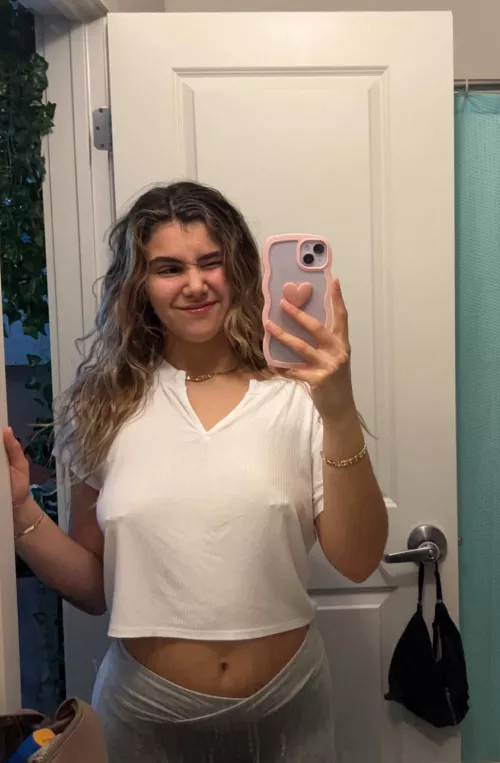 Laundry day outfit, I need an errand buddy