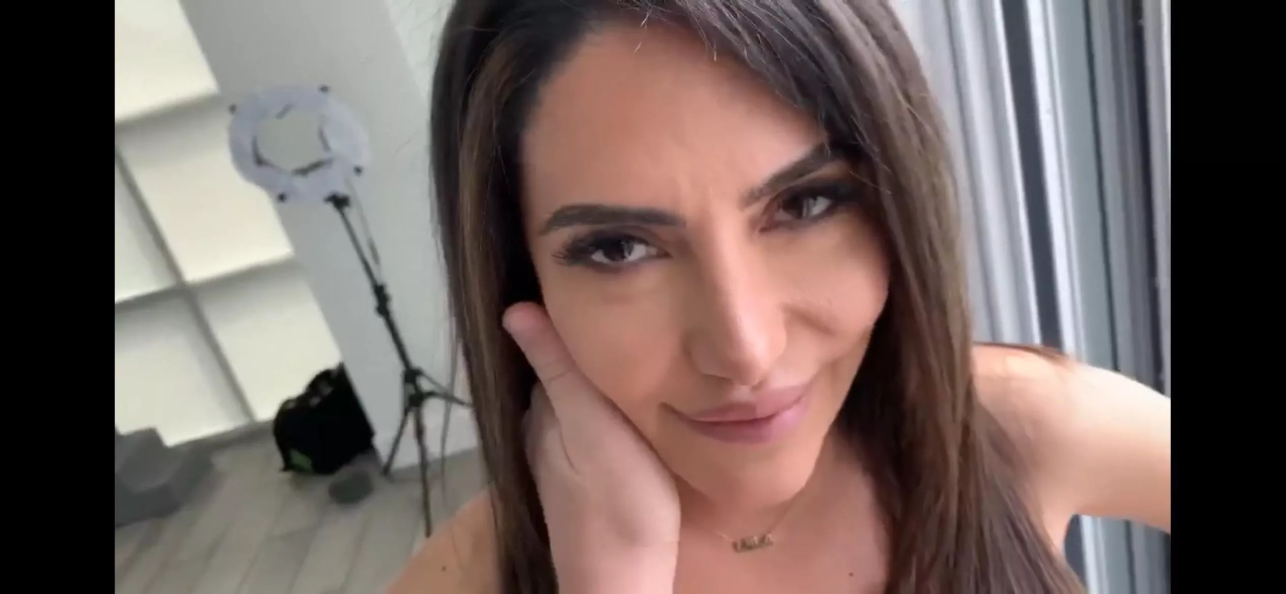 What you think she want? 