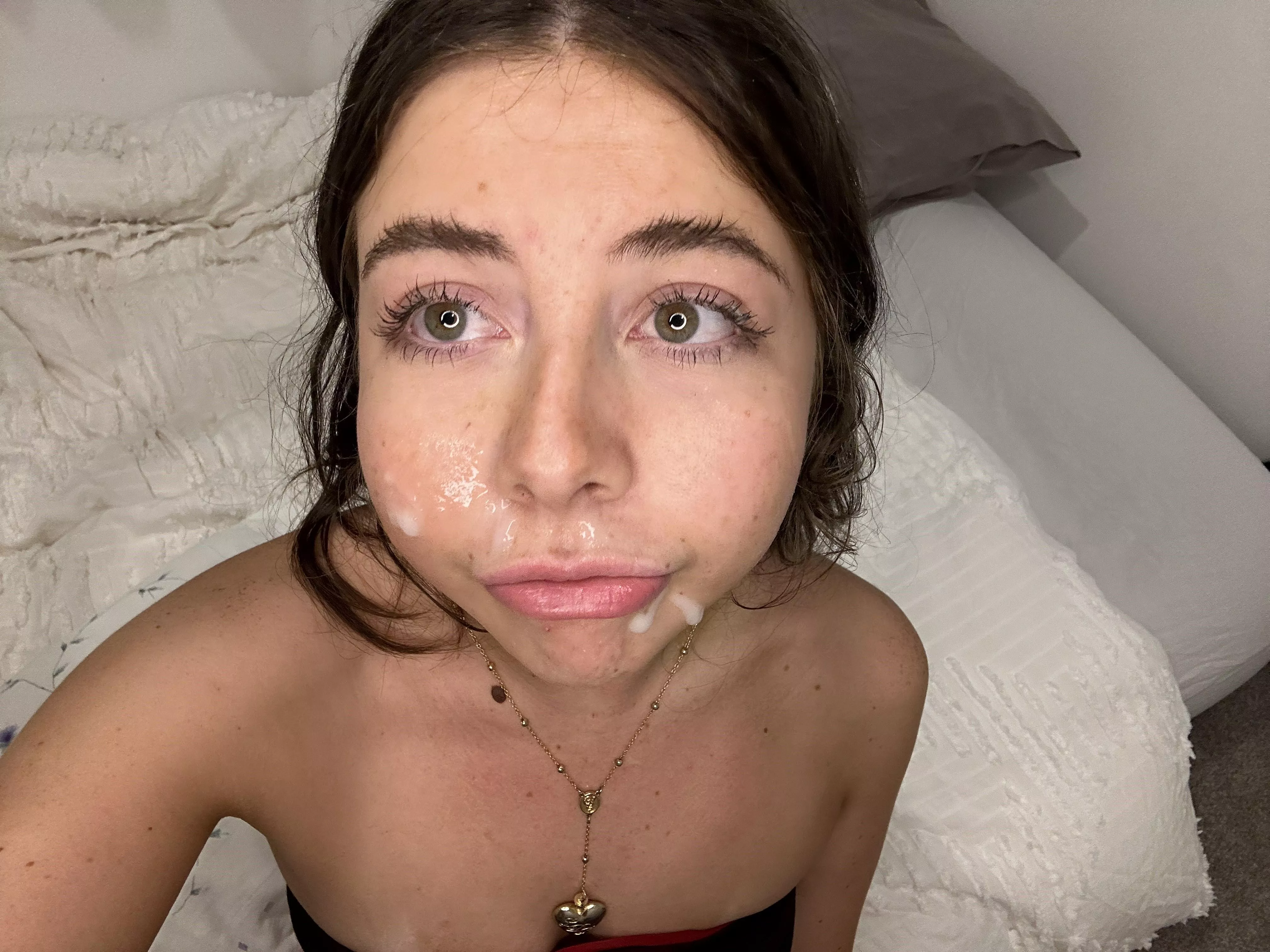 Can I be your secret girlfriend?